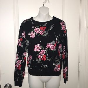 Size small Divided crew neck floral sweater